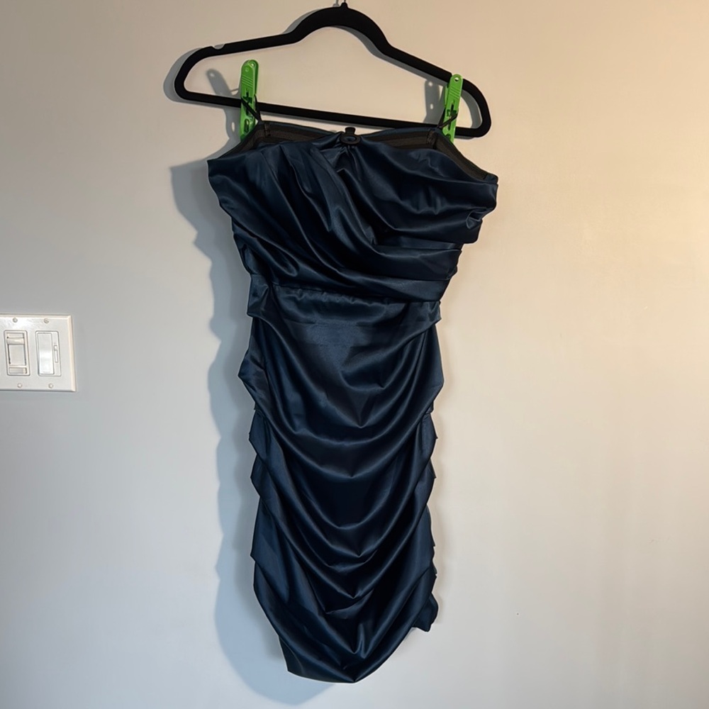 Elegant Navy Strapless Dress